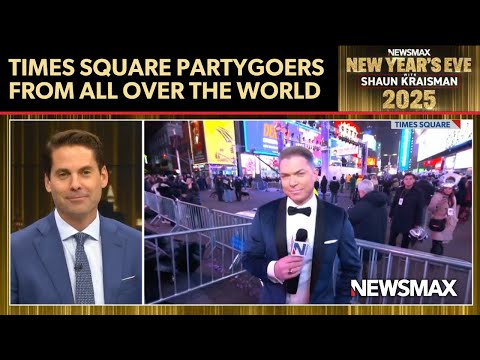 Read more about the article Global Revelers Flock to Times Square for Unforgettable New Year’s Bash